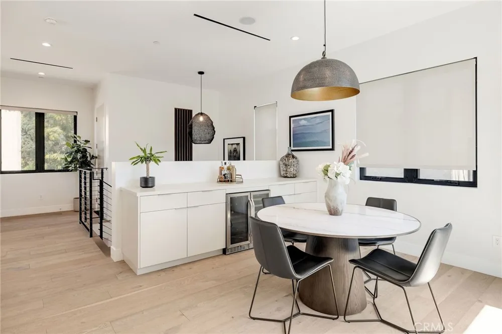 622 1st Place Hermosa Beach, CA 90254