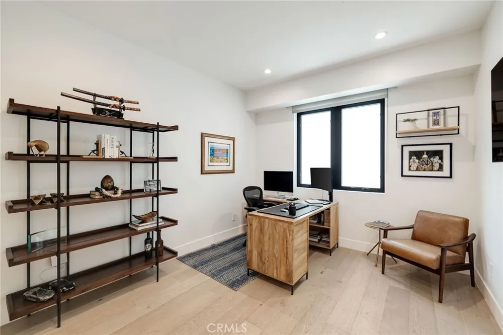 622 1st Place Hermosa Beach, CA 90254