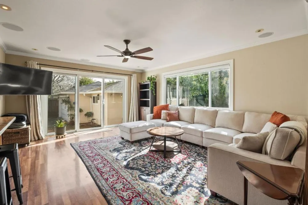 2725 Belmont Canyon Road Belmont, CA 94002