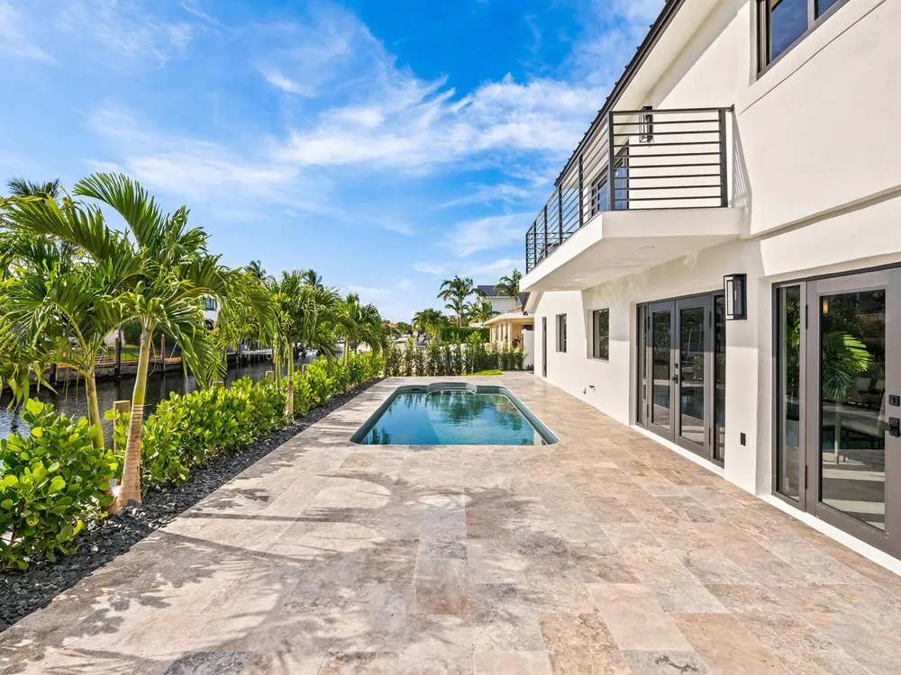 3711 NE 27th Avenue Lighthouse Point, FL 33064