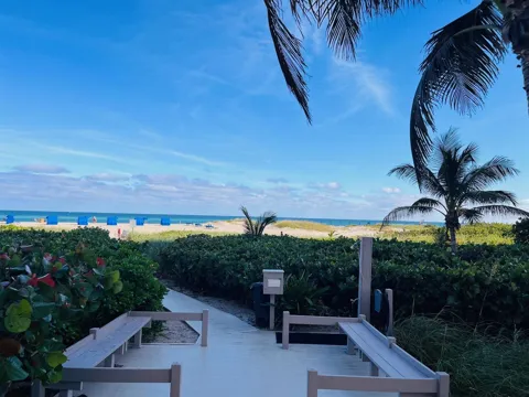 2800 Ocean Drive #A12b