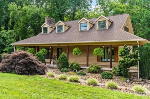 4013 Carlton Drive #1