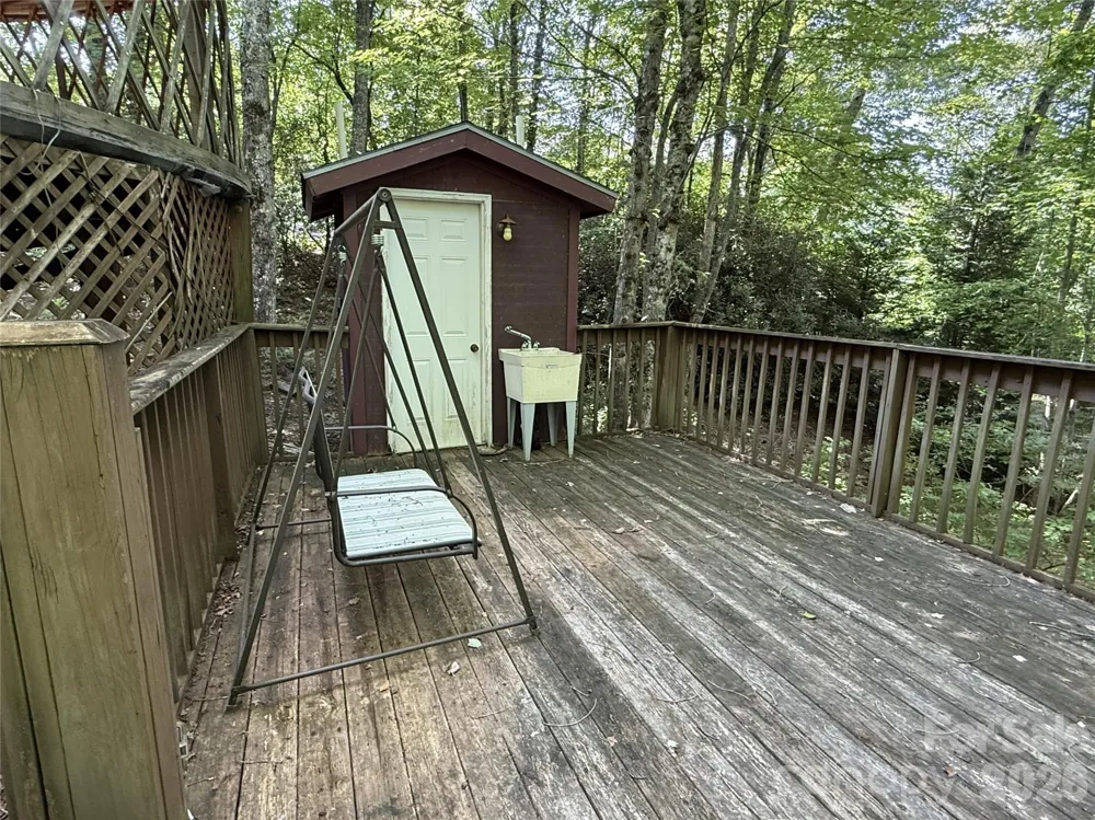 52 Starshine Ridge Whittier, NC 28789