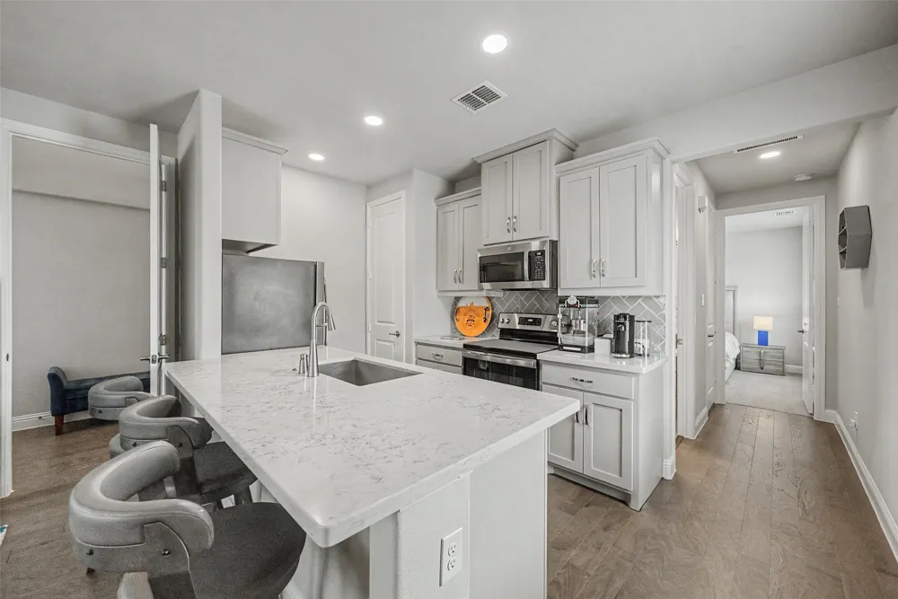 5200 Bradford Green Trail Flower Mound, TX 75028