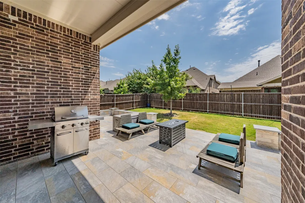 5200 Bradford Green Trail Flower Mound, TX 75028