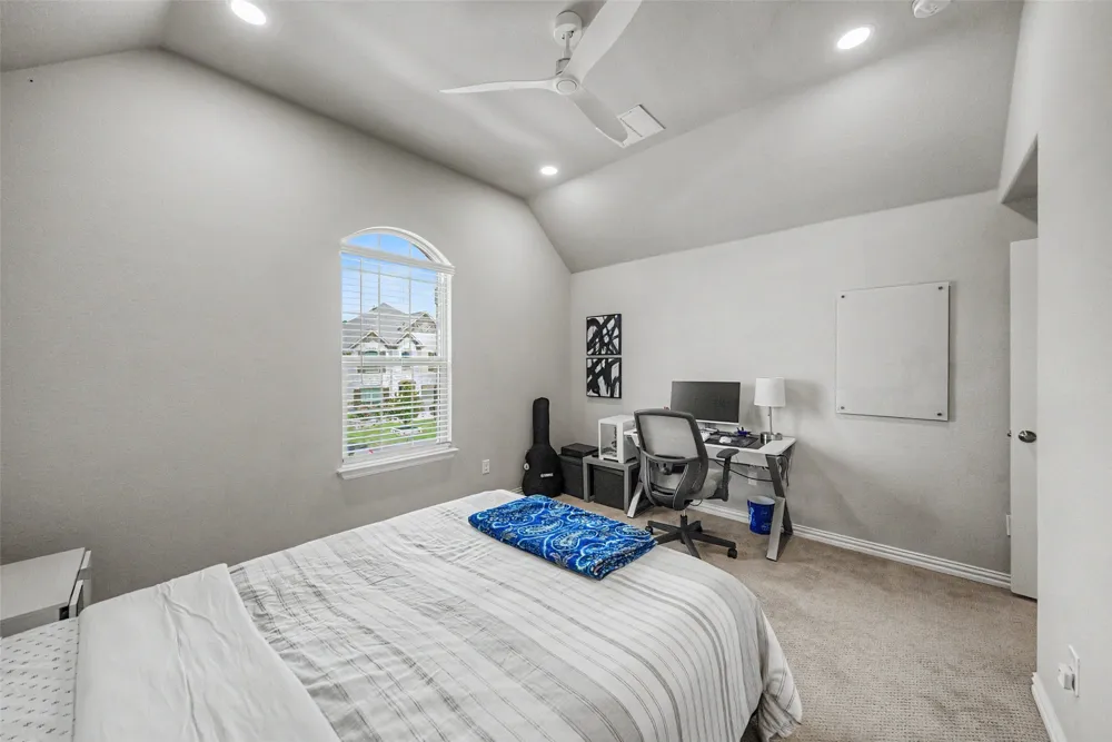 5200 Bradford Green Trail Flower Mound, TX 75028