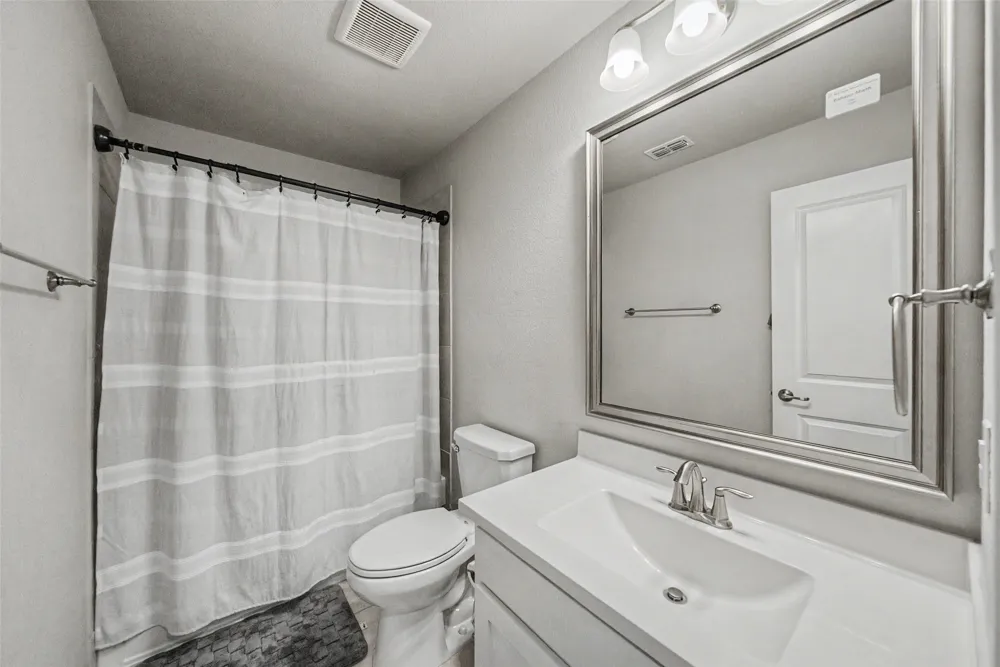 5200 Bradford Green Trail Flower Mound, TX 75028