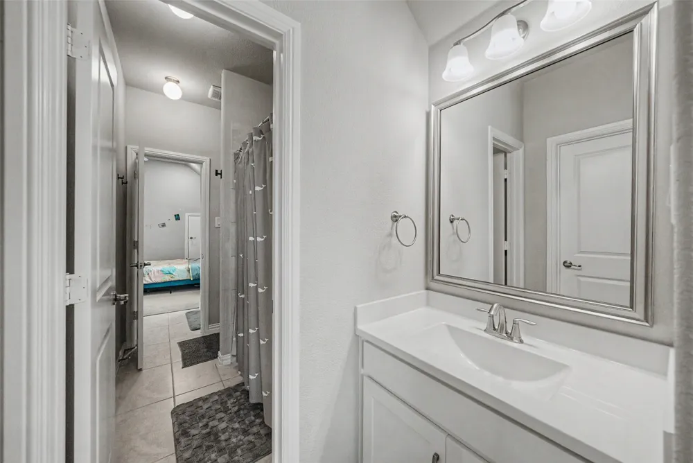 5200 Bradford Green Trail Flower Mound, TX 75028