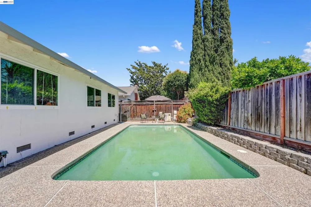 380 Springpark Cir San Jose, CA 95136