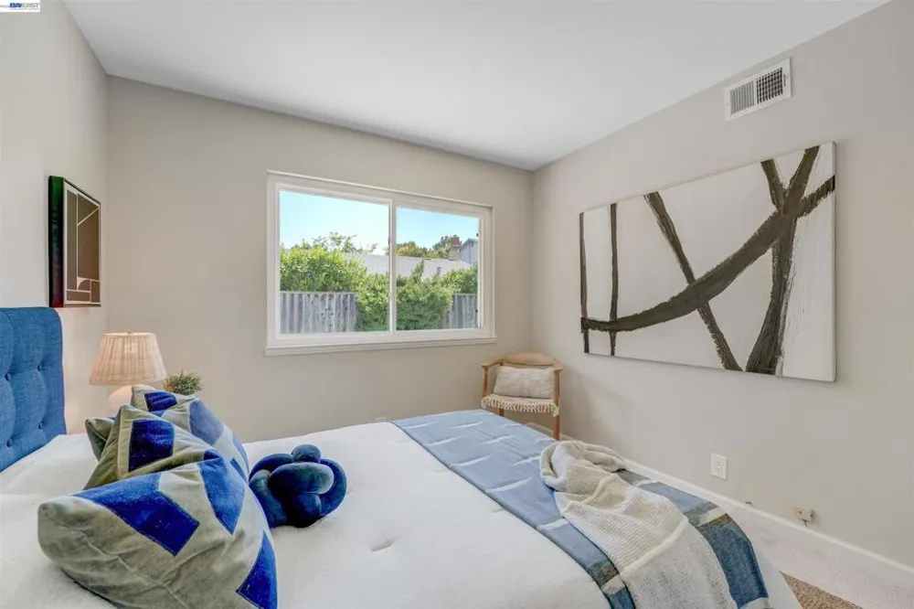 380 Springpark Cir San Jose, CA 95136