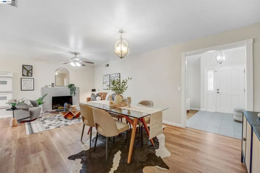 380 Springpark Cir San Jose, CA 95136