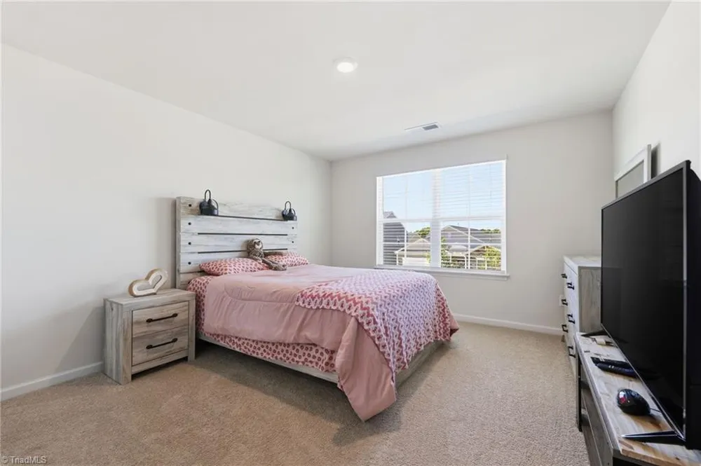 3218 Highlander Point Greensboro, NC 27405