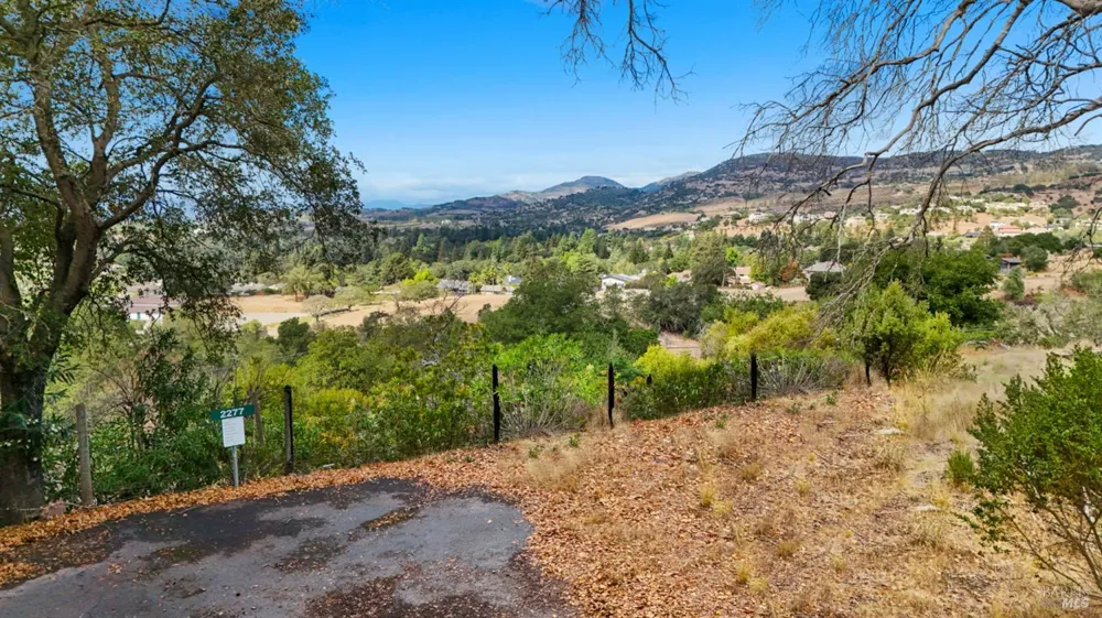 2277 Monticello Road Napa, CA 94558