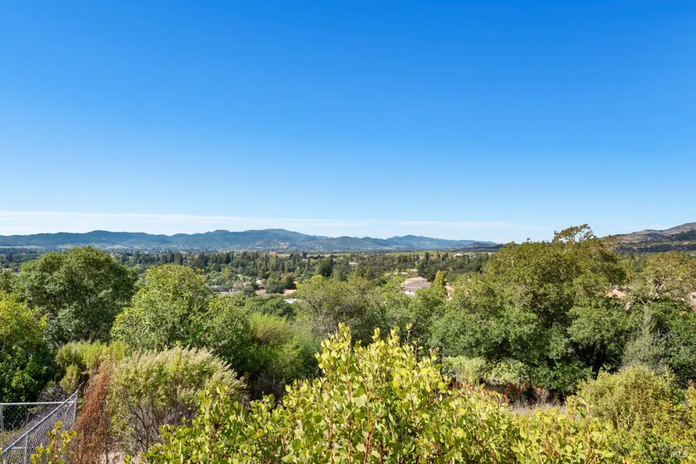 2277 Monticello Road Napa, CA 94558