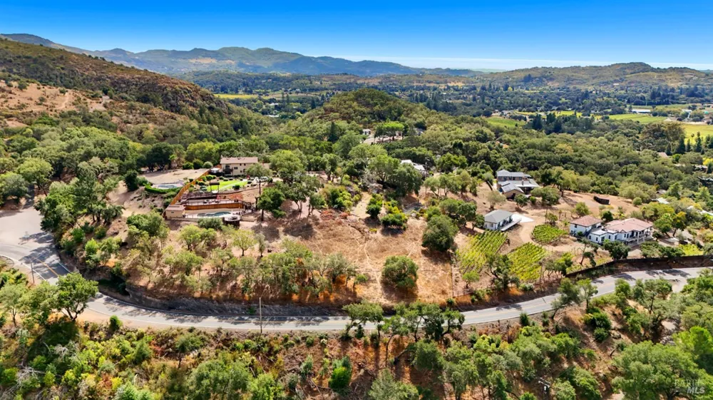 2277 Monticello Road Napa, CA 94558