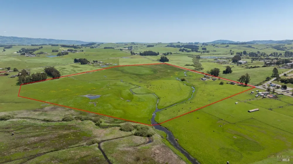 530 Tomales Road Petaluma, CA 94952