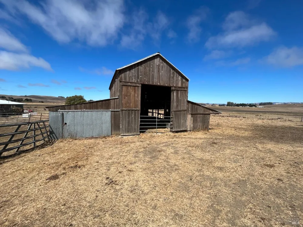 530 Tomales Road Petaluma, CA 94952
