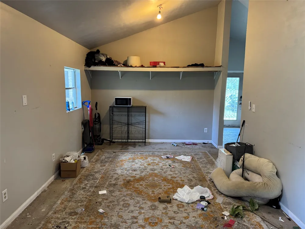 112 Michele Drive Bastrop, TX 78602