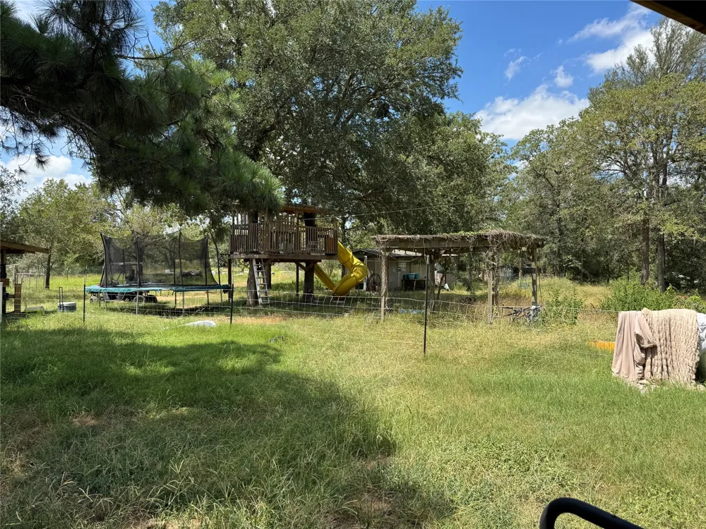 112 Michele Drive Bastrop, TX 78602
