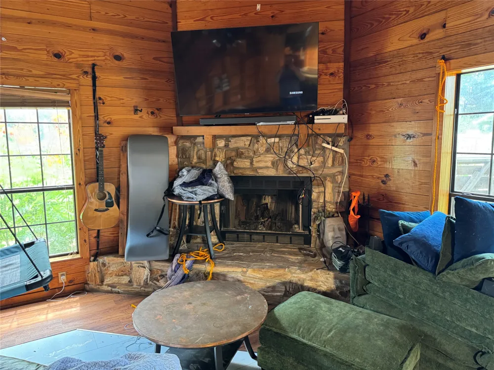 112 Michele Drive Bastrop, TX 78602