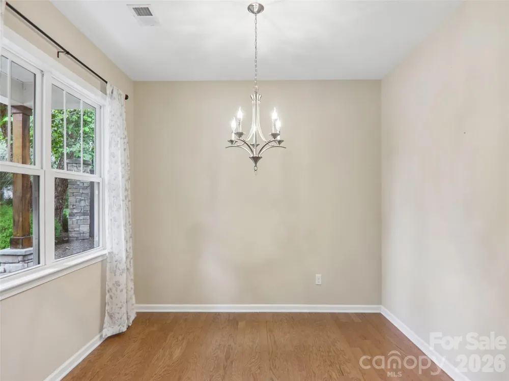 11 Eagle Pointe Way Flat Rock, NC 28731