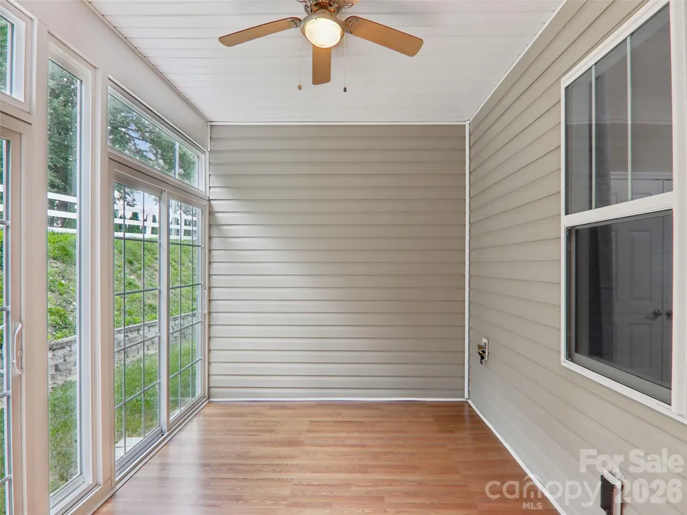 11 Eagle Pointe Way Flat Rock, NC 28731