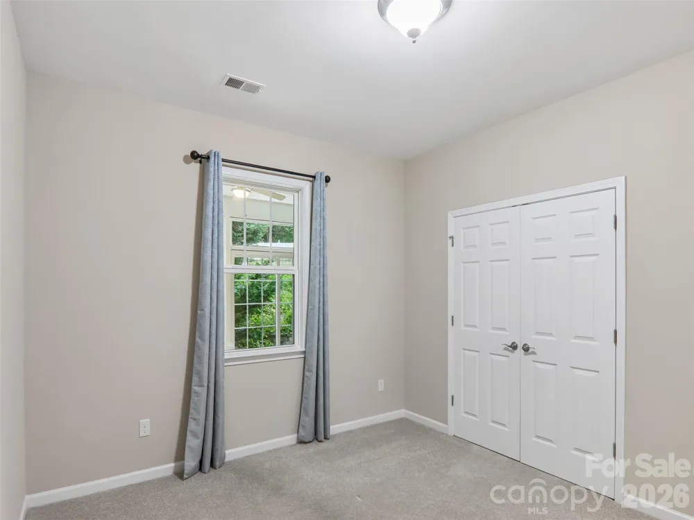11 Eagle Pointe Way Flat Rock, NC 28731