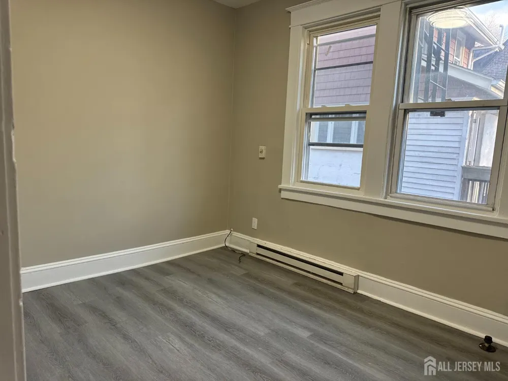 312 N 3rd Avenue Highland Park, NJ 08904