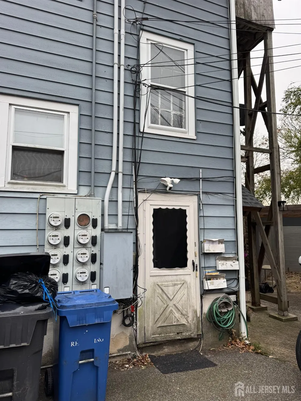 312 N 3rd Avenue Highland Park, NJ 08904