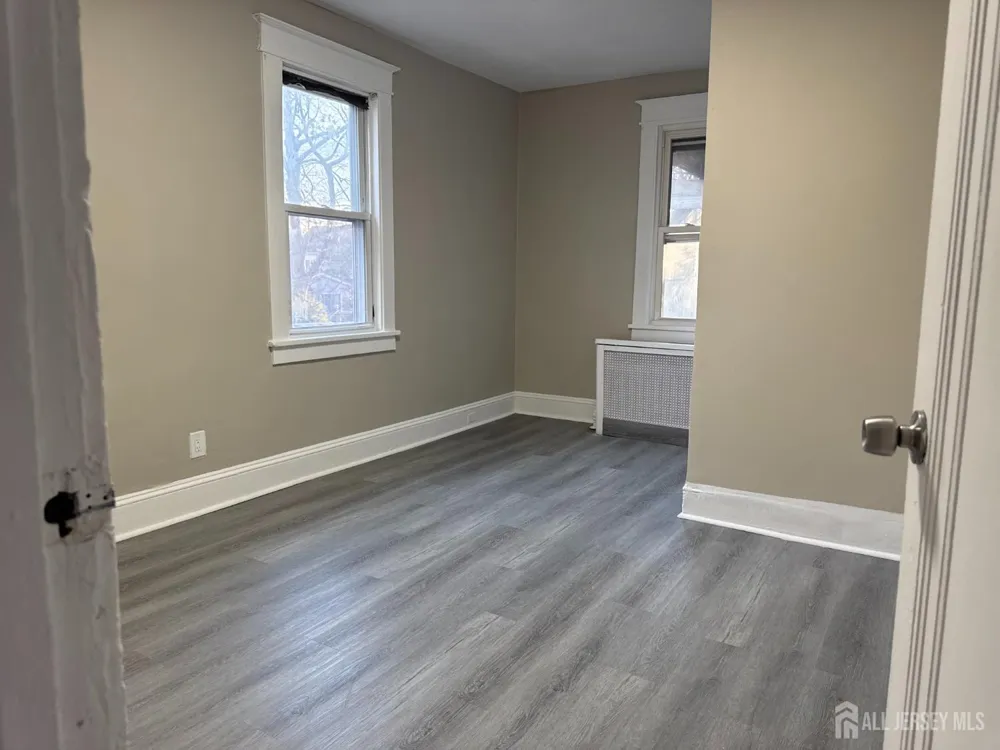 312 N 3rd Avenue Highland Park, NJ 08904