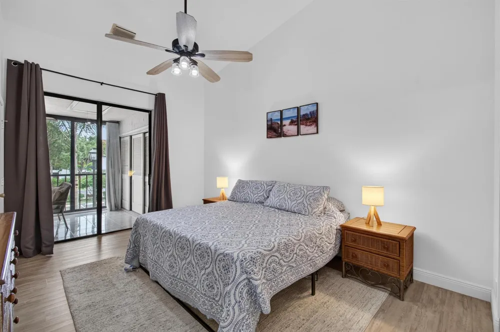 5450 Verona Drive #P Boynton Beach, FL 33437