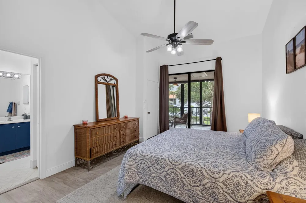 5450 Verona Drive #P Boynton Beach, FL 33437