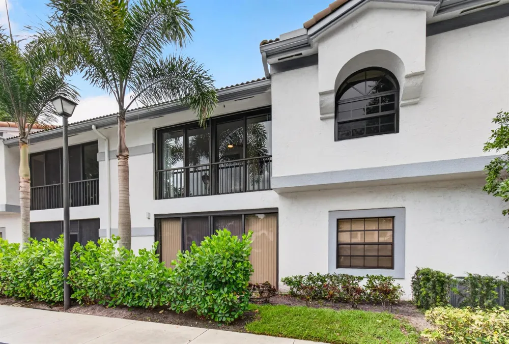 5450 Verona Drive #P Boynton Beach, FL 33437