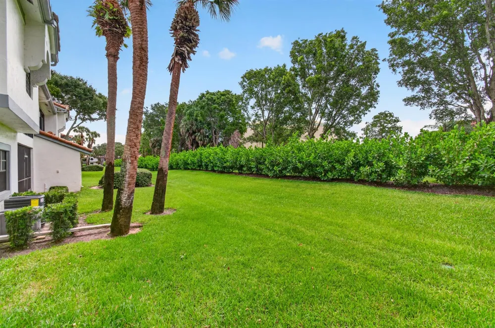 5450 Verona Drive #P Boynton Beach, FL 33437