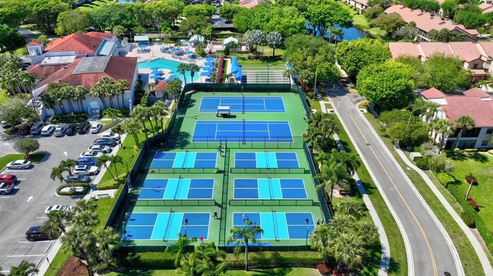 5450 Verona Drive #P Boynton Beach, FL 33437