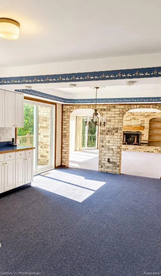 6075 Quaker Lane Washington Township, MI 48094