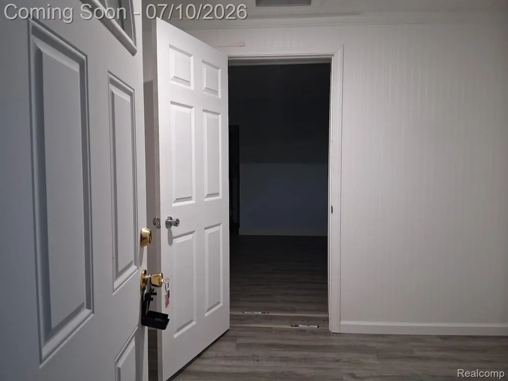 1292 Howard Street Genesee Charter Township, MI 48458