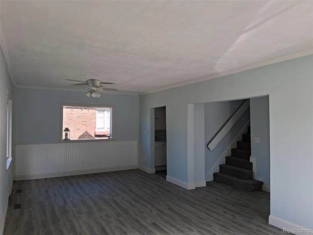 1292 Howard Street Genesee Charter Township, MI 48458
