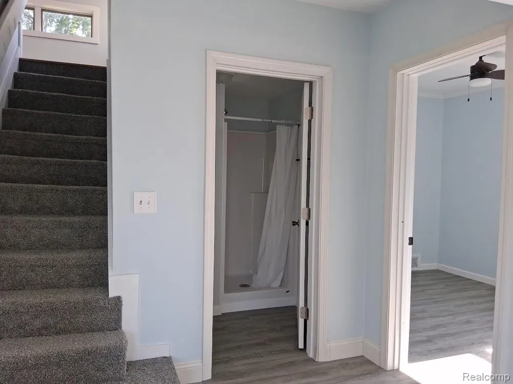 1292 Howard Street Genesee Charter Township, MI 48458