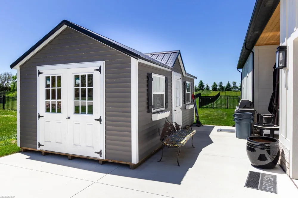 65855 Mound Road Washington Township, MI 48095