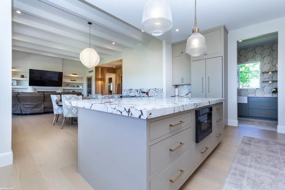65855 Mound Road Washington Township, MI 48095