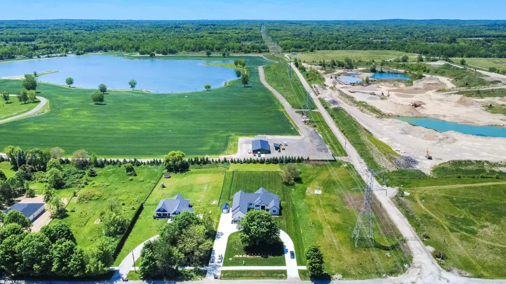 65855 Mound Road Washington Township, MI 48095