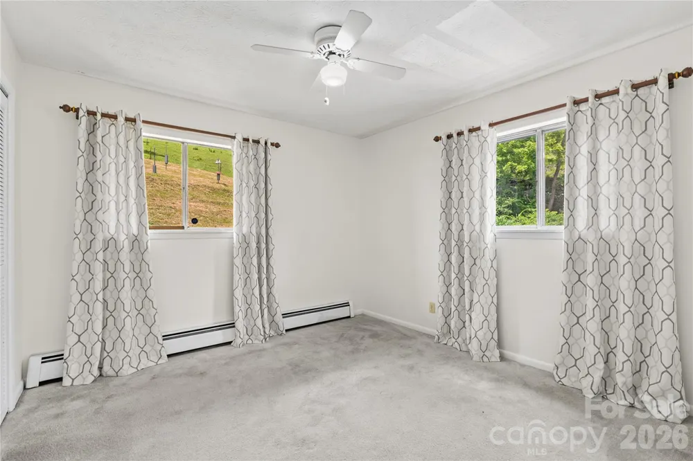 737 Tillery Branch Road Marshall, NC 28753