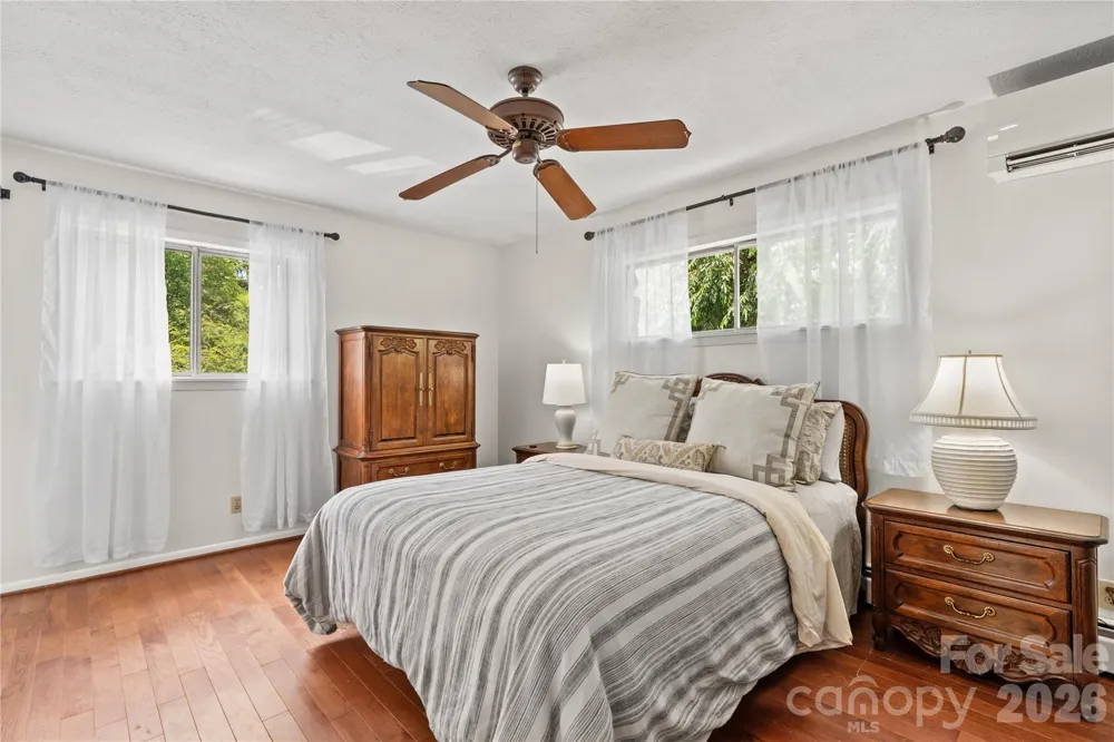 737 Tillery Branch Road Marshall, NC 28753