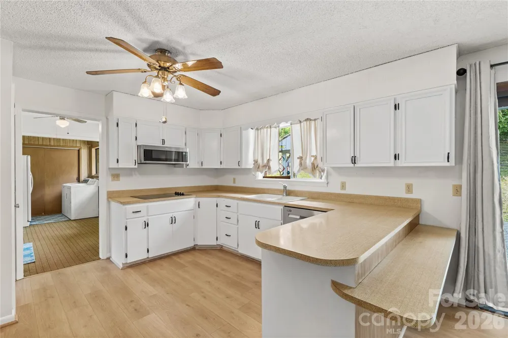 737 Tillery Branch Road Marshall, NC 28753