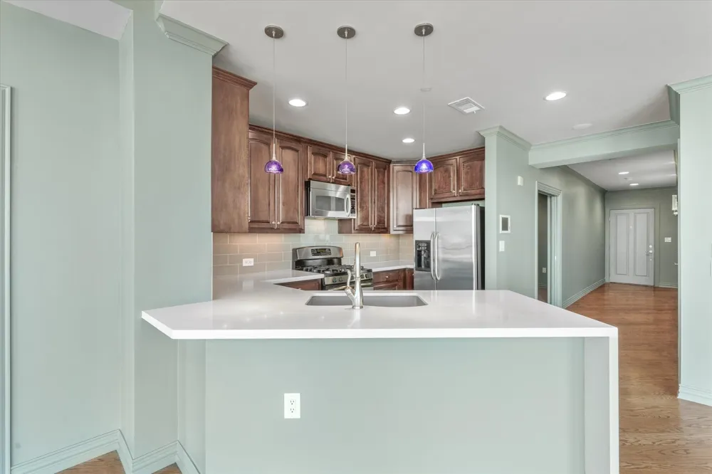500 Throckmorton Street #2004 Fort Worth, TX 76102