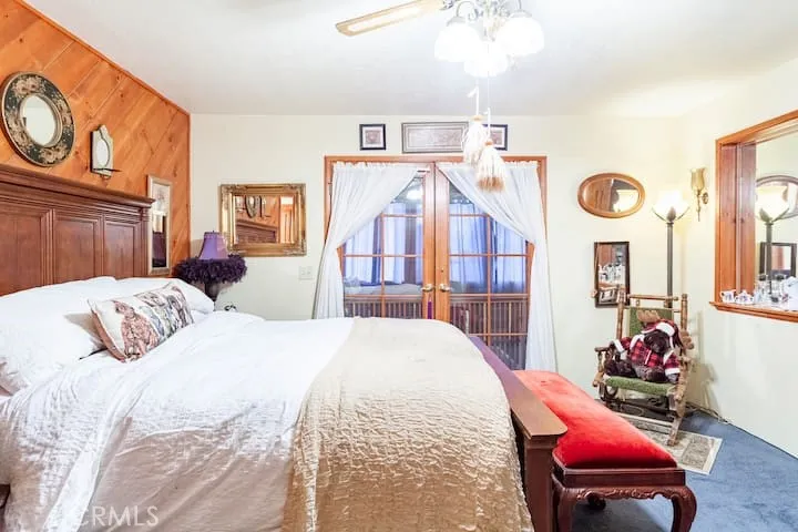 723 Bergschrund Crestline, CA 92325