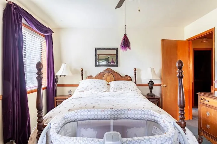 723 Bergschrund Crestline, CA 92325