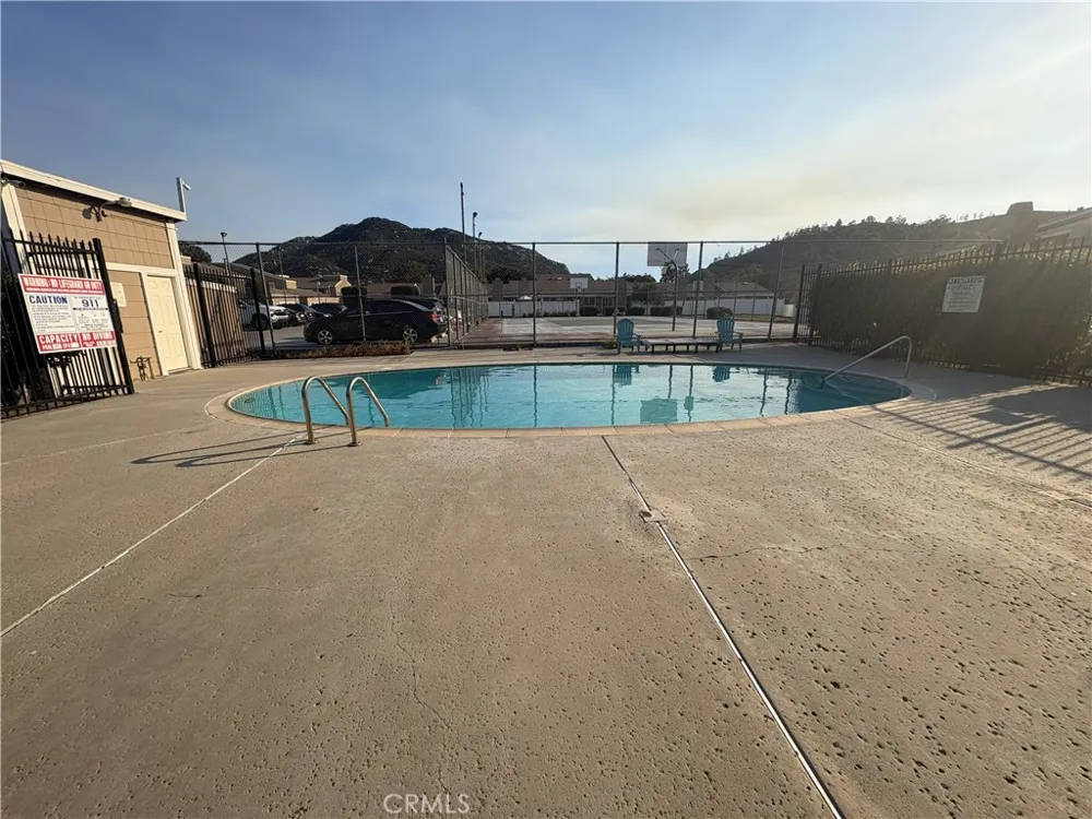 44579 La Paz Temecula, CA 92592