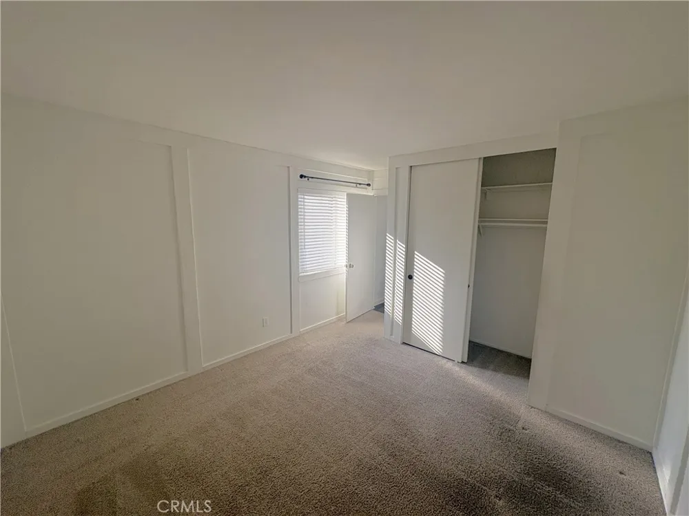44579 La Paz Temecula, CA 92592